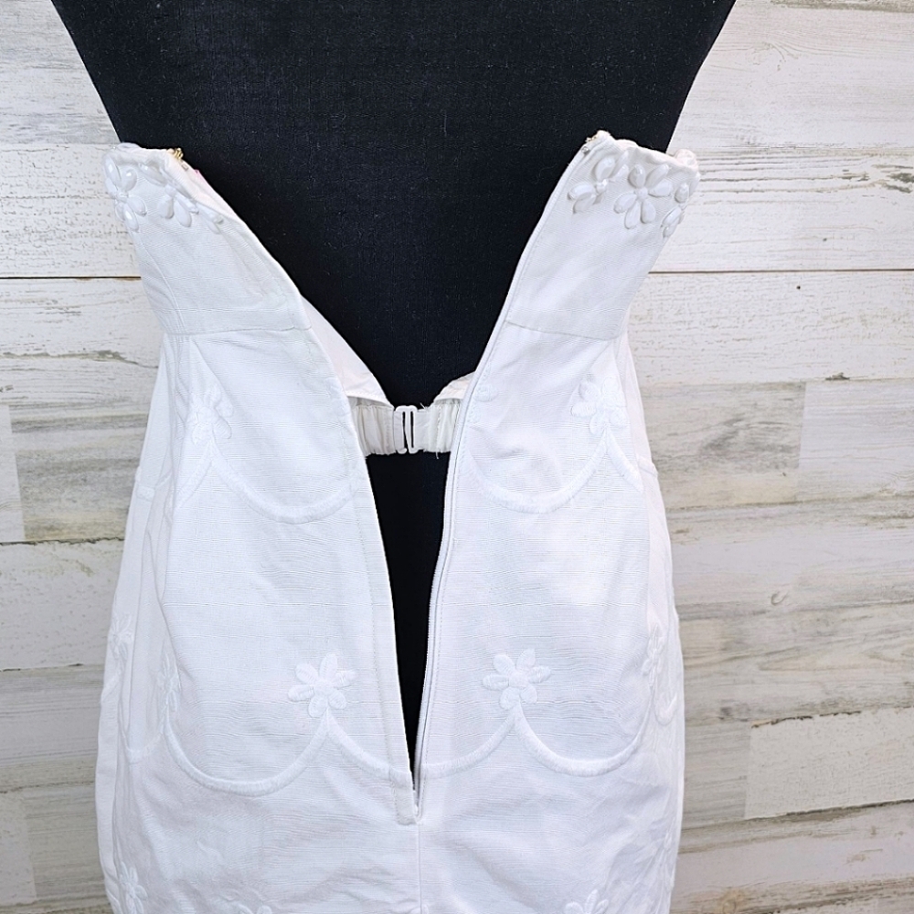 Lilly Pulitzer White Embroidered & Beaded Strapless Mini Dress Sz 4 Boho Beachy - Picture 9 of 16